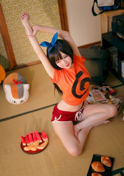 大胸美女视频在线_720在线观看电视